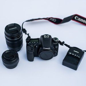 CANON 70D CAMERA